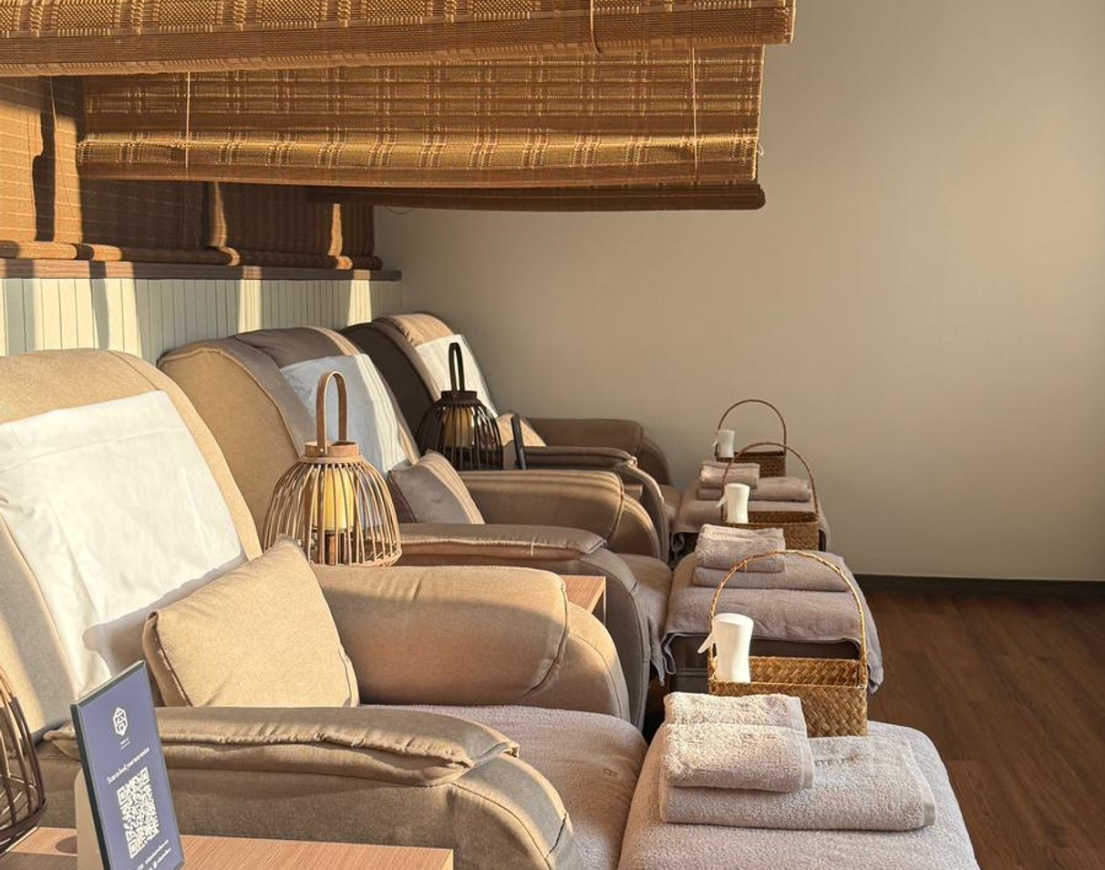 日月. 按摩 | Sun and Moon Massage photo 1